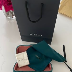 New Gucci sunglasses hard velvet case , with Gucci shopping bag
